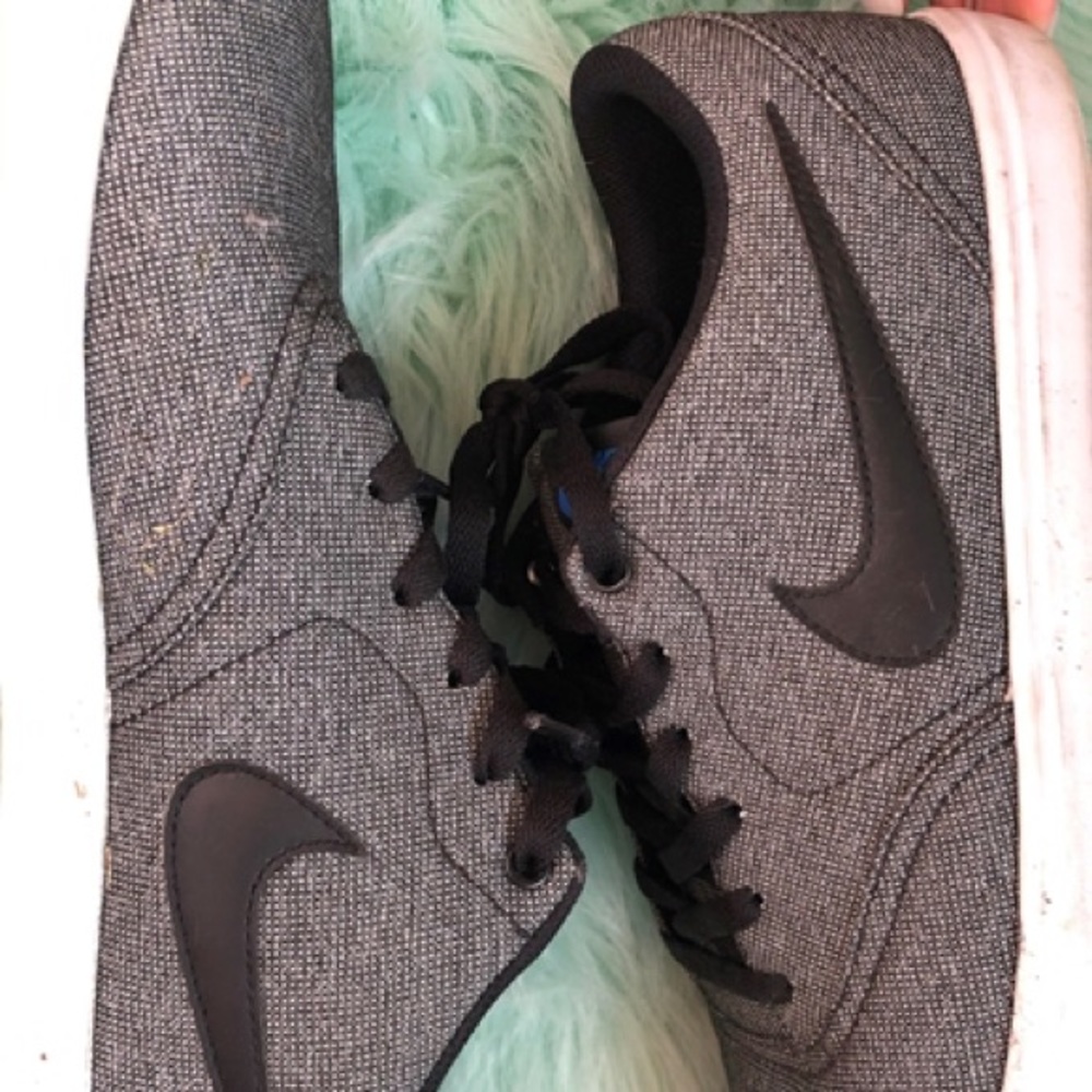 Nike men’s sb sneakers